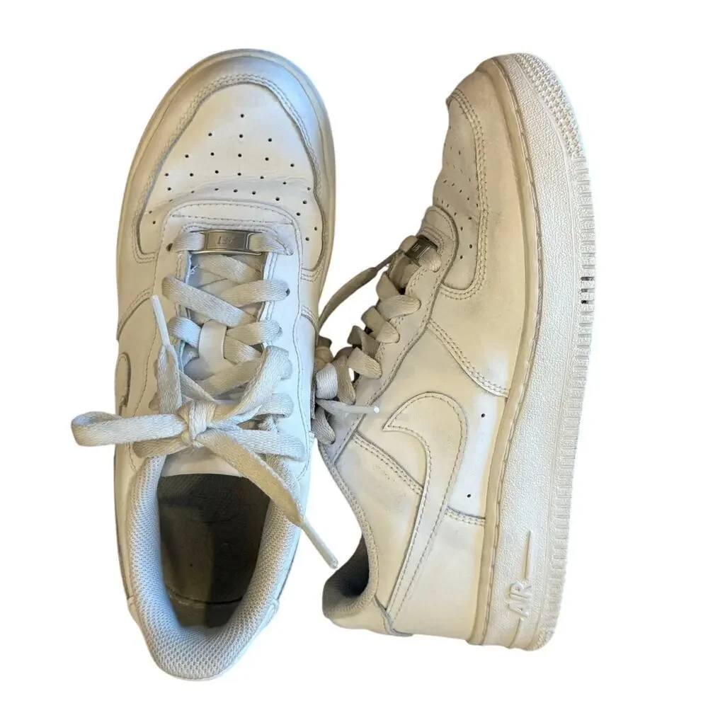 NIKE Air Force 1 White Sneakers Youth size 5.5